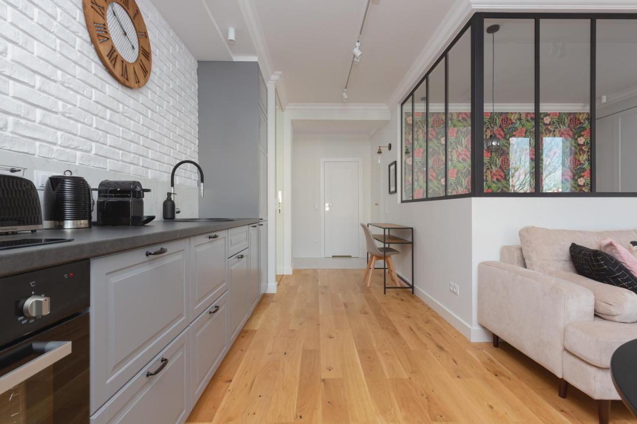 Apartment Bialobrzeska Warsaw Ochota By Renters ภายนอก รูปภาพ
